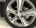 Hyundai Accent 2018 - Cần bán lại xe Hyundai Accent đời 2018, màu bạc xe còn mới lắm