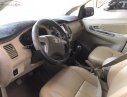 Toyota Innova 2014 - Bán Toyota Innova 2.0E năm sản xuất 2014, màu bạc, giá cực tốt