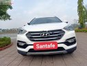 Hyundai Santa Fe 2018 - Cần bán lại xe Hyundai Santa Fe đời 2018, màu trắng như mới