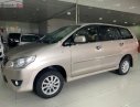 Toyota Innova 2.0E 2013 - Bán Toyota Innova 2.0MT sản xuất 2013 số sàn, giá cạnh tranh