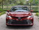 Toyota Camry 2019 - Bán nhanh chiếc Toyota Camry 2.5 Q, màu đỏ - Giá cạnh tranh - Hỗ trợ giao nhanh 