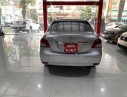 Toyota Vios E 2010 - Cần bán gấp Toyota Vios E năm 2010, màu bạc số sàn