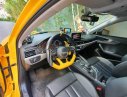 Audi A4   2017 - Bán Audi A4 S-line năm sản xuất 2017, màu vàng, xe nhập