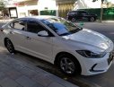 Hyundai Elantra 2017 - Bán ô tô Hyundai Elantra sản xuất năm 2017, màu trắng xe gia đình