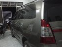 Toyota Innova 2015 - Cần bán xe Toyota Innova 2.0E đời 2015, màu xám, giá rất tốt