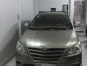 Toyota Innova 2015 - Cần bán xe Toyota Innova 2.0E đời 2015, màu xám, giá rất tốt