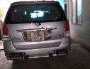 Toyota Innova 2009 - Cần bán Toyota Innova năm sản xuất 2009, màu bạc xe gia đình, giá chỉ 348 triệu