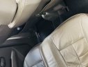 Nissan Grand livina 2011 - Cần bán xe Nissan Grand livina năm 2011, màu kem (be)