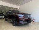 Lincoln Navigator L Black Label 2019 - Cần bán gấp chiếc xe hạng sang Lincoln Navigator L Black Label sản xuất 2019, màu đỏ, giá cạnh tranh