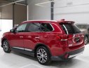 Mitsubishi Outlander CVT 2019 - Giao xe nhanh trước tết chiếc xe Mitsubishi Outlander CVT đời 2019, màu đỏ, giá cạnh tranh