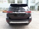 Toyota Fortuner 2017 - Cần bán Toyota Fortuner đời 2017, màu nâu, nhập khẩu nguyên chiếc số tự động