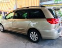 Toyota Sienna 2009 - Bán Toyota Sienna sản xuất 2009, màu vàng, xe nhập xe gia đình