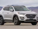 Hyundai Tucson 2019 - Hỗ trợ mua xe trả góp lãi suất thấp chiếc xe Hyundai Tucson 2.0L, máy xăng, đời 2019, màu trắng - Có sẵn xe - Giao nhanh toàn quốc