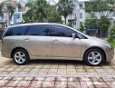 Mitsubishi Grandis 2.4 AT 2009 - Cần bán Mitsubishi Grandis 2.4 AT năm sản xuất 2009, màu vàng