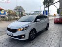 Kia Sedona 2017 - Bán xe cũ Kia Sedona đời 2017, màu trắng