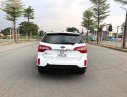 Kia Sorento 2016 - Bán Kia Sorento 2.4 đời 2016, màu trắng, giá tốt