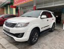 Toyota Fortuner 2014 - Cần bán gấp Toyota Fortuner 2014, màu trắng số tự động