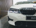 BMW 3 Series 330i Sport Line 2019 - Bán gấp chiếc xe BMW 3 Series 330i Sport Line năm 2019, màu trắng, nhập khẩu nguyên chiếc