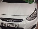 Hyundai Accent 2012 - Bán Hyundai Accent năm 2012, màu trắng số sàn