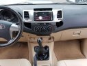 Toyota Hilux   2014 - Bán xe Toyota Hilux 2.5E đời 2014, màu bạc, nhập khẩu 