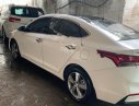 Hyundai Accent AT   2018 - Cần bán lại xe Hyundai Accent AT đời 2018, màu trắng, giá 790tr
