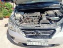 Kia Carens  MT 2009 - Cần bán lại xe Kia Carens MT 2009, màu bạc, nhập khẩu nguyên chiếc, 290 triệu