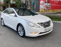 Hyundai Sonata 2012 - Bán Hyundai Sonata sản xuất năm 2012, màu trắng, nhập khẩu nguyên chiếc 