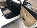 Toyota Yaris   2015 - Cần bán Toyota Yaris 1.3E đời 2015, màu trắng, nhập khẩu 