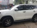 Toyota Fortuner 2017 - Cần bán gấp Toyota Fortuner đời 2017, màu trắng, nhập khẩu nguyên chiếc còn mới