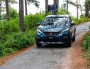 Peugeot 5008 2019 - Bán nhanh chiếc xe Peugeot 5008, sản xuất 2019, màu xanh lam, có sẵn xe, giao nhanh toàn quốc