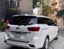 Kia Sedona 2018 - Bán Kia Sedona sản xuất năm 2018, màu trắng số tự động