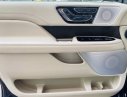 Lincoln Navigator L 2019 - Hỗ trợ ngân hàng lãi suất thấp khi mua chiếc xe hạng sang Lincoln Navigator L, sản xuất 2019, màu xanh lam, xe nhập khẩu