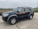 Toyota Fortuner 2.5G 2011 - Bán Toyota Fortuner 2.5G sản xuất năm 2011, màu đen số sàn