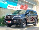 Toyota Fortuner 2.4G 4x2 MT 2017 - Cần bán lại xe Toyota Fortuner 2.4G 4x2 MT sản xuất năm 2017, màu nâu, nhập khẩu