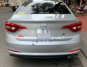 Hyundai Sonata 2014 - Bán gấp Hyundai Sonata 2.0 AT sản xuất 2014, màu bạc, xe nhập xe gia đình