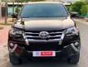 Toyota Fortuner 2017 - Bán Toyota Fortuner sản xuất 2017, màu nâu, nhập khẩu nguyên chiếc số tự động