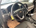 Chevrolet Captiva   LTZ  2016 - Cần bán gấp Chevrolet Captiva LTZ sản xuất năm 2016, màu đen số tự động, 610 triệu