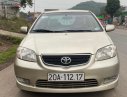 Toyota Vios 2003 - Bán Toyota Vios đời 2003, màu vàng xe gia đình