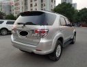 Toyota Fortuner 2.7V 4x2 AT 2013 - Bán ô tô Toyota Fortuner năm sản xuất 2013, màu bạc số tự động
