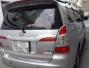 Toyota Innova 2015 - Cần bán lại xe Toyota Innova năm sản xuất 2015, màu bạc, 495tr