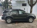 Toyota Fortuner 2009 - Cần bán gấp Toyota Fortuner 2009 số sàn, 520tr