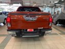 Toyota Hilux 2019 - Bán Toyota Hilux năm sản xuất 2019, màu đỏ, nhập khẩu số tự động giá cạnh tranh