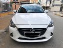 Mazda 2 1.5AT 2015 - Cần bán lại xe Mazda 2 1.5AT năm sản xuất 2015, màu trắng  