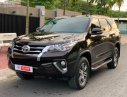 Toyota Fortuner 2017 - Bán Toyota Fortuner sản xuất 2017, màu nâu, nhập khẩu nguyên chiếc số tự động