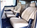 Kia Sedona 2018 - Bán xe Kia Sedona sản xuất 2018, màu trắng số tự động