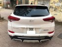 Hyundai Tucson    2017 - Bán Hyundai Tucson ATH 2.0AT đời 2017, màu trắng như mới, giá tốt