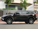 Toyota Fortuner 2017 - Bán Toyota Fortuner sản xuất 2017, màu nâu, nhập khẩu nguyên chiếc số tự động