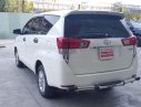 Toyota Innova 2017 - Bán Toyota Innova năm sản xuất 2017, số tự động