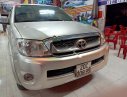 Toyota Hilux 2009 - Xe Toyota Hilux MT năm 2009, màu bạc, xe nhập số sàn, 328tr