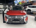 Mitsubishi Outlander 2019 - Bán giảm giá cuối năm chiếc xe Mitsubishi Outlander 2.0 CVT SE, sản xuất 2019, màu đỏ